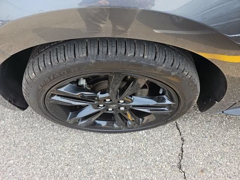 Used 2020 Ford Edge ST w/ Equipment Group 401A AWD/4WD image 8