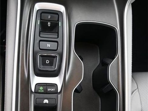 Used 2019 Honda Accord Touring image 19