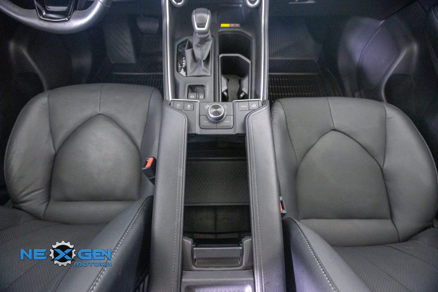 Used 2026 Toyota Grand Highlander AWD image 5