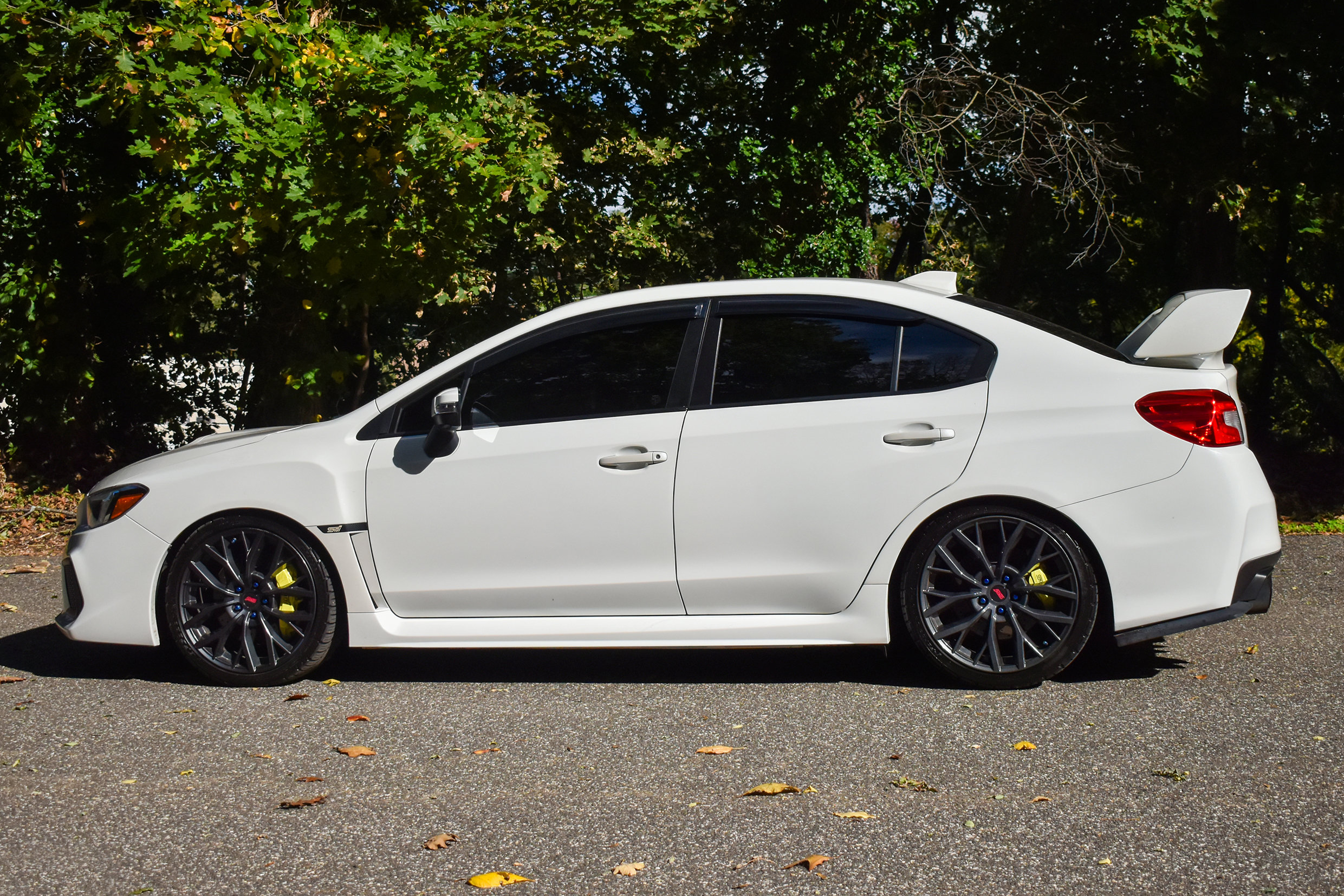 Used 2018 Subaru WRX STI AWD/4WD image 5