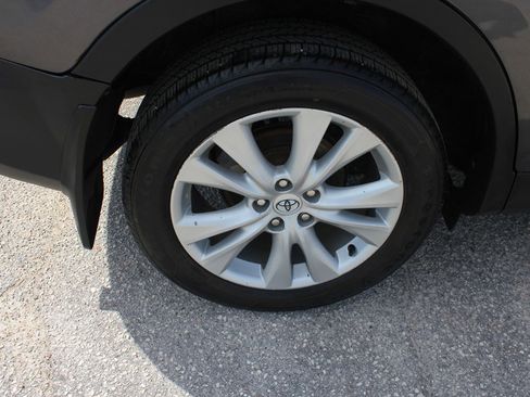 Used 2013 Toyota RAV4 Limited image 53