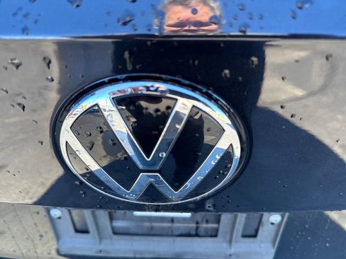 Used 2024 Volkswagen Taos SE image 26