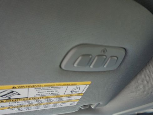 Used 2023 Ford F350 Lariat w/ Chrome Package image 22