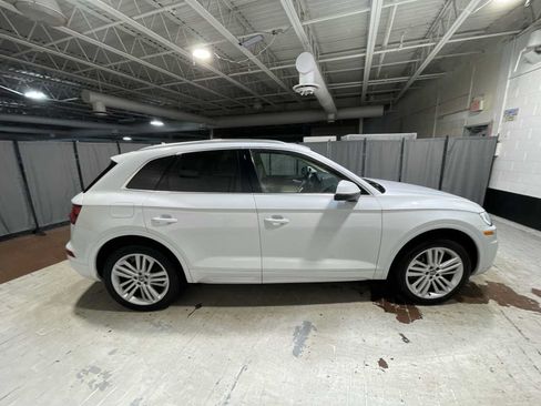 Used 2020 Audi Q5 2.0T Premium Plus w/ Premium Plus Package AWD/4WD image 27