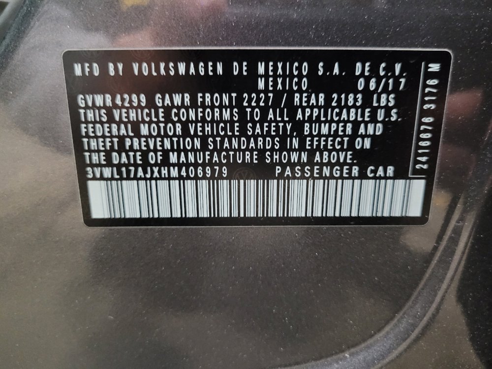 Used 2017 Volkswagen Jetta SEL FWD image 33