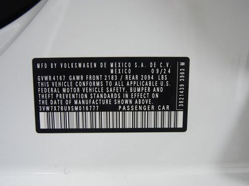 Used 2025 Volkswagen Jetta SE FWD image 27