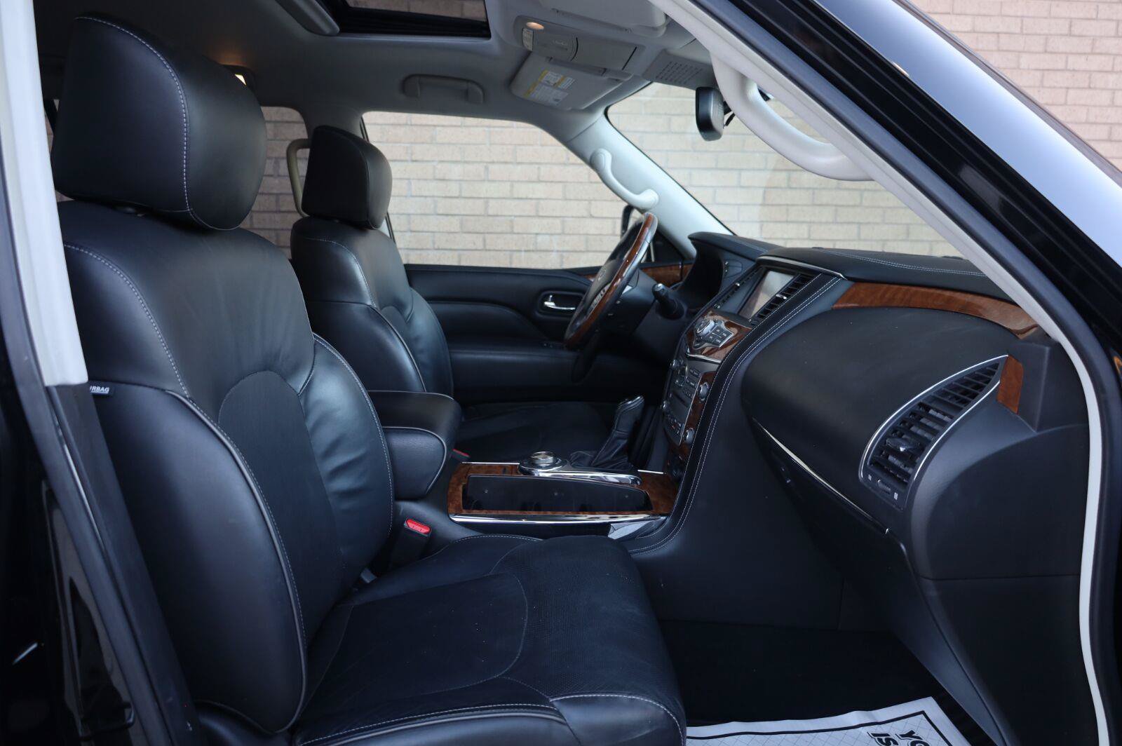 Used 2019 INFINITI QX80 Luxe w/ 22" Wheel Package AWD/4WD image 31