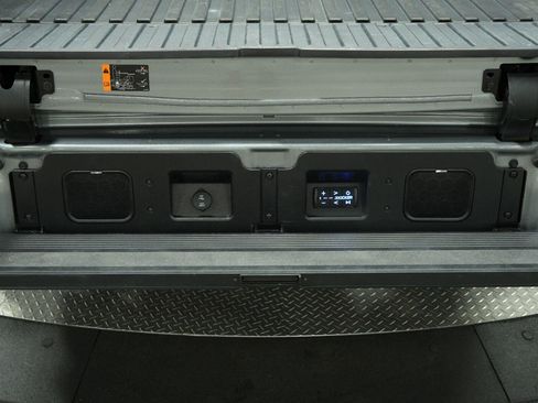 Certified 2025 GMC Sierra 1500 Denali Ultimate AWD/4WD image 19