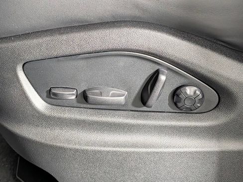 New 2026 Porsche Cayenne S AWD/4WD image 29