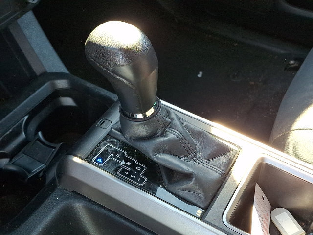 Certified 2023 Toyota Tacoma SR5 w/ Black Out Package (TMS) AWD/4WD image 13