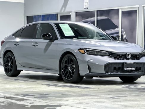 Used 2026 Honda Civic Sport image 7