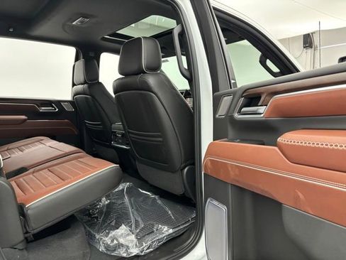 New 2026 GMC Sierra 2500 Denali Ultimate AWD/4WD image 38