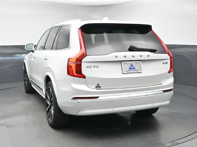 Used 2024 Volvo XC90 B5 Plus w/ Protection Package Premier AWD/4WD image 7