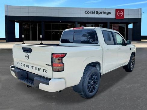New 2026 Nissan Frontier SV w/ SV Convenience Package AWD/4WD image 5