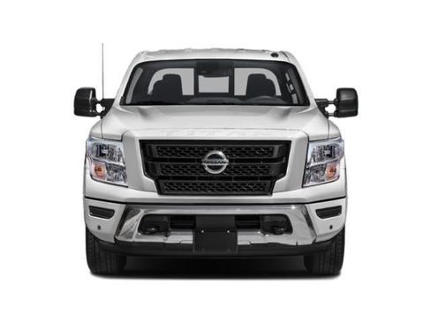 Used 2022 Nissan Titan SV AWD/4WD image 4