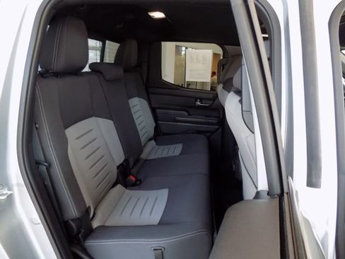 Used 2024 Toyota Tacoma TRD Sport w/ TRD Sport Upgrade Package RWD image 23