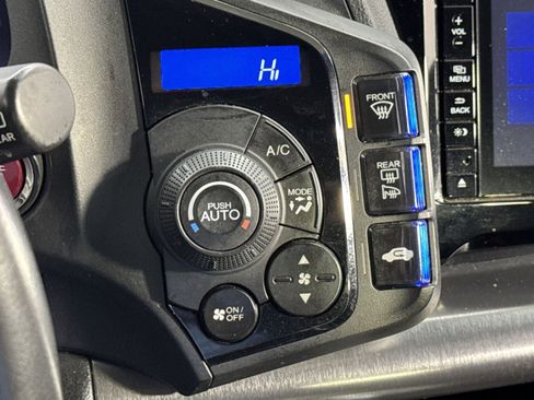 Used 2016 Honda CR-Z EX image 25