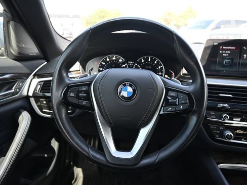 Used 2017 BMW 540i RWD image 10