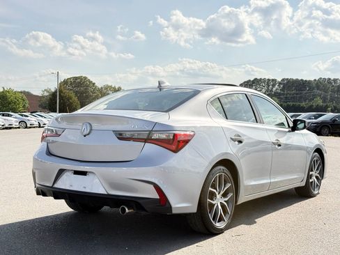 Used 2019 Acura ILX FWD image 9