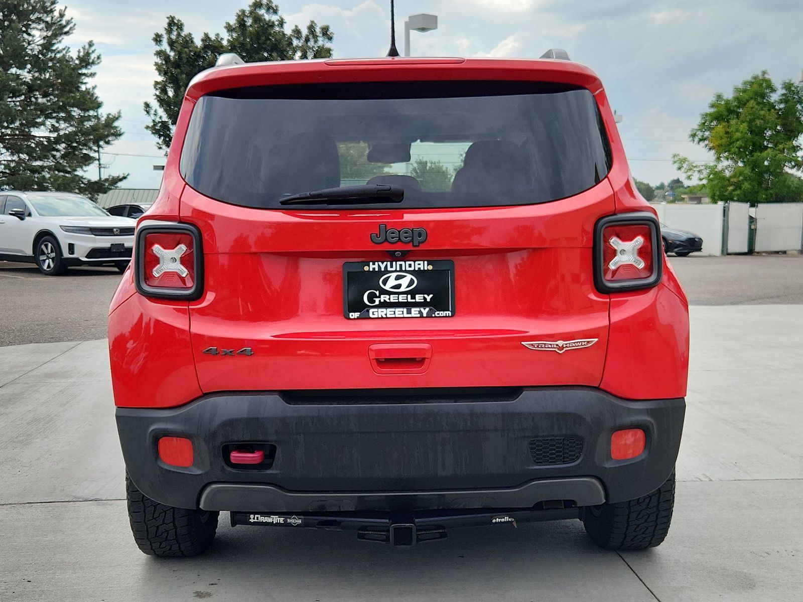 Used 2018 Jeep Renegade Trailhawk AWD/4WD image 4