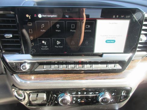 New 2026 GMC Sierra 1500 Elevation image 19