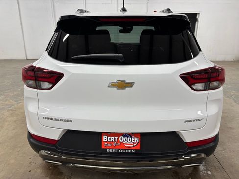 Used 2023 Chevrolet TrailBlazer ACTIV w/ Convenience Package FWD image 7