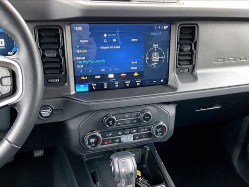 Used 2025 Ford Bronco Big Bend image 6