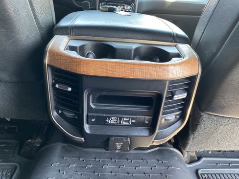 Used 2019 RAM 2500 Limited AWD/4WD image 24