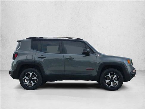 Used 2022 Jeep Renegade Trailhawk AWD/4WD image 4