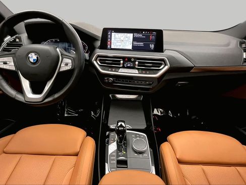 Used 2024 BMW X3 sDrive30i w/ Convenience Package RWD image 16