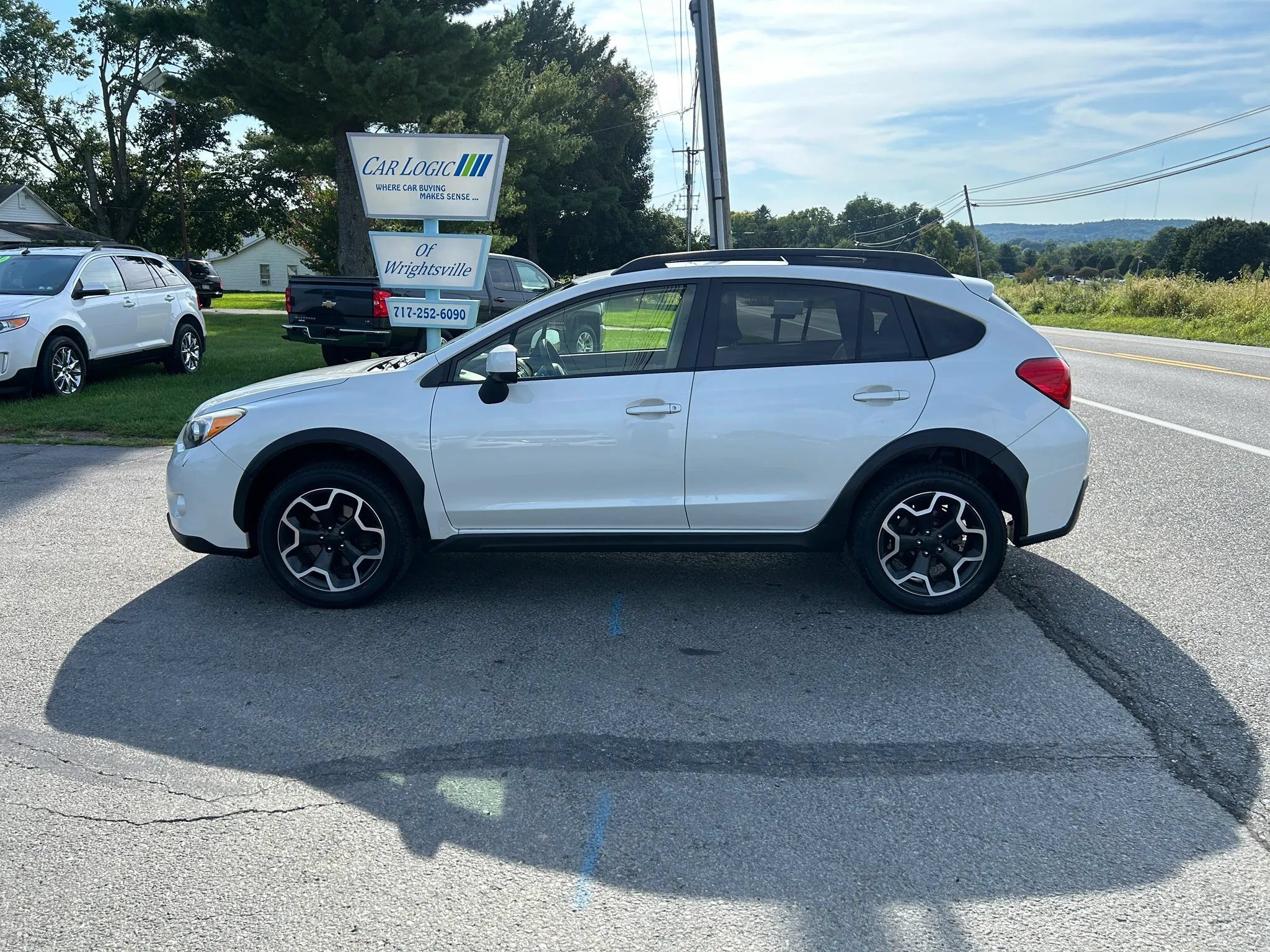 Used 2014 Subaru Crosstrek 2.0i Premium AWD/4WD image 9