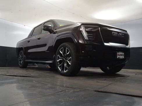 New 2025 GMC Sierra EV Denali image 47
