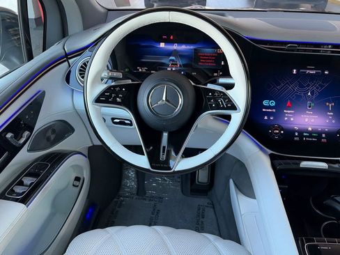 Used 2024 Mercedes-Benz Maybach EQS 680 4MATIC image 14