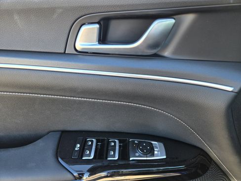Certified 2025 Kia K5 GT-Line image 18