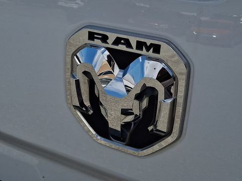 Used 2024 RAM 2500 Laramie AWD/4WD image 24