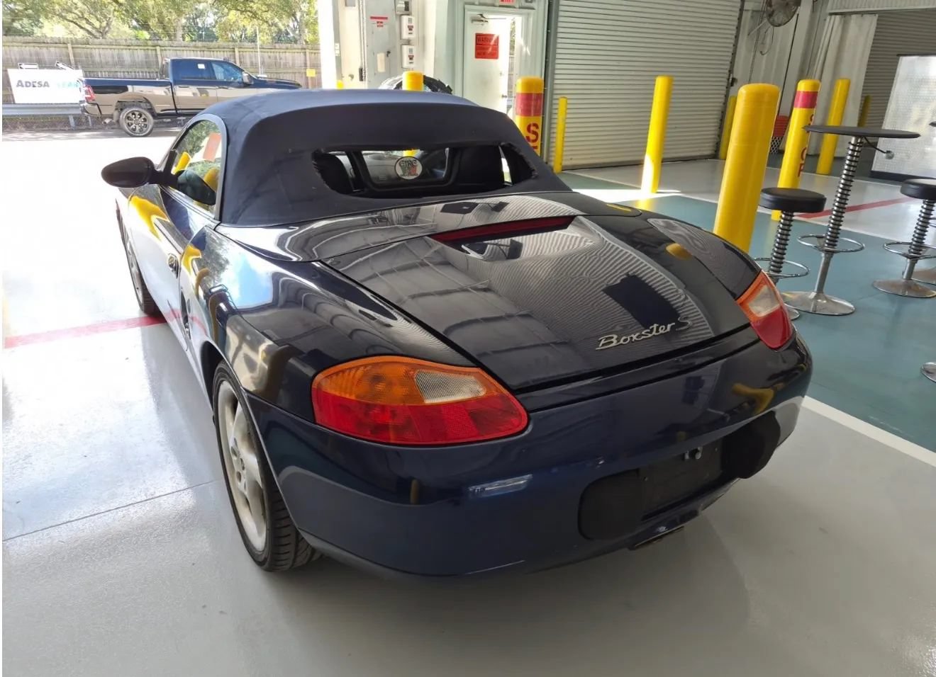 Used 2001 Porsche Boxster S RWD image 2