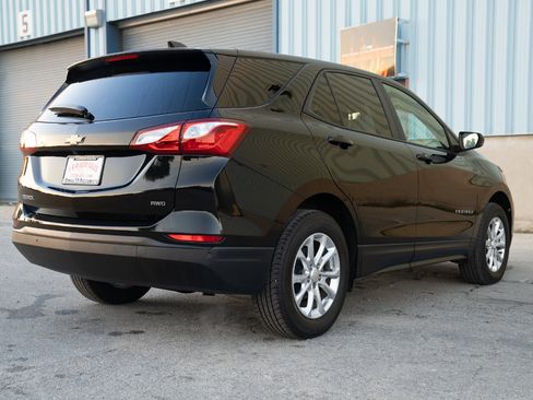 Used 2020 Chevrolet Equinox LS w/ LPO, Cargo Package image 13