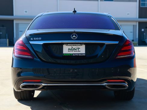 Used 2019 Mercedes-Benz S 560 Sedan image 12