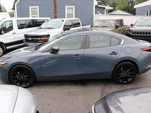 Used 2024 MAZDA MAZDA3 s AWD/4WD image 2
