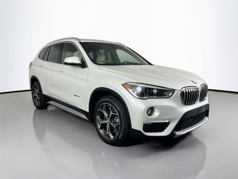 Used 2018 BMW X1 xDrive28i AWD/4WD image 8
