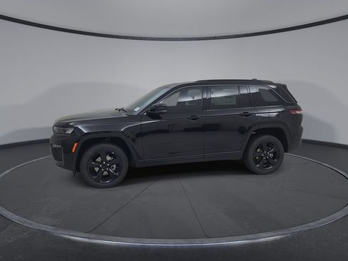 New 2026 Jeep Grand Cherokee Limited w/ Limited Altitude Package AWD/4WD image 8