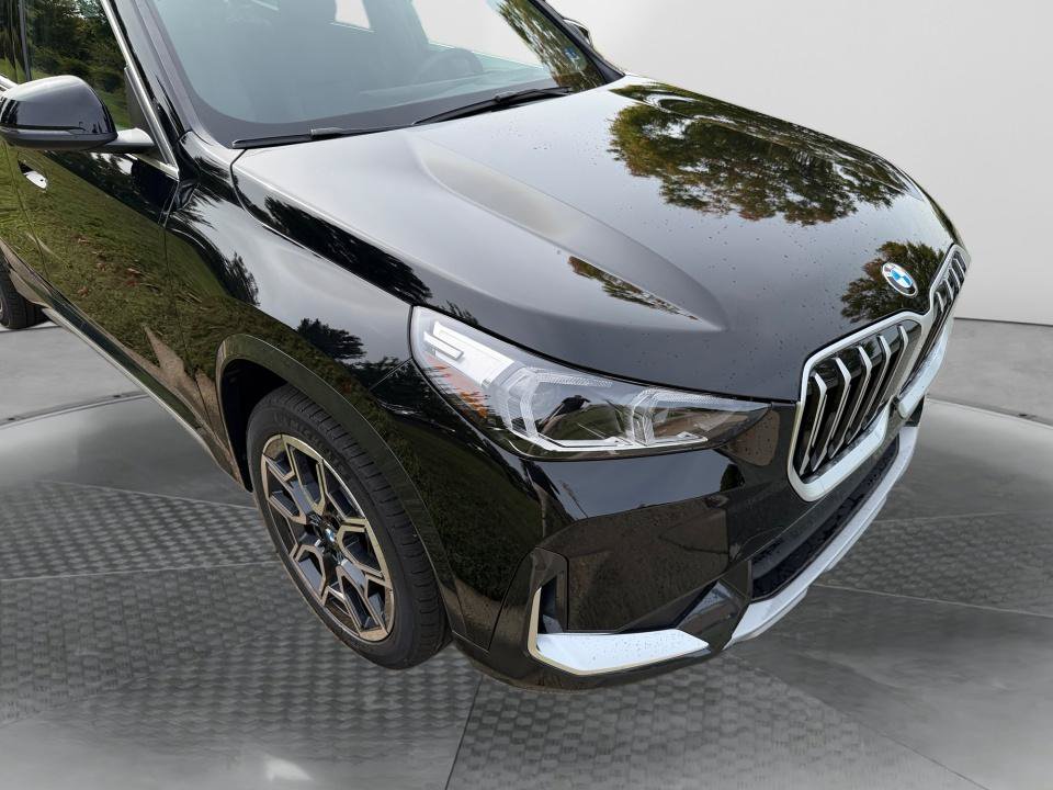 New 2027 BMW X1 xDrive28i w/ Technology Package AWD/4WD image 24