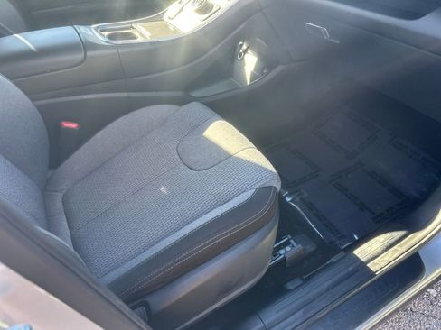 Used 2023 Hyundai Santa Fe SEL Convenience image 34