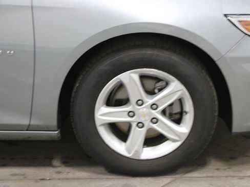 Used 2024 Chevrolet Malibu LT FWD image 47