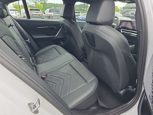 Used 2025 BMW 530i RWD image 15