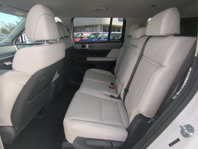 Certified 2025 Hyundai Santa Fe SEL FWD image 13