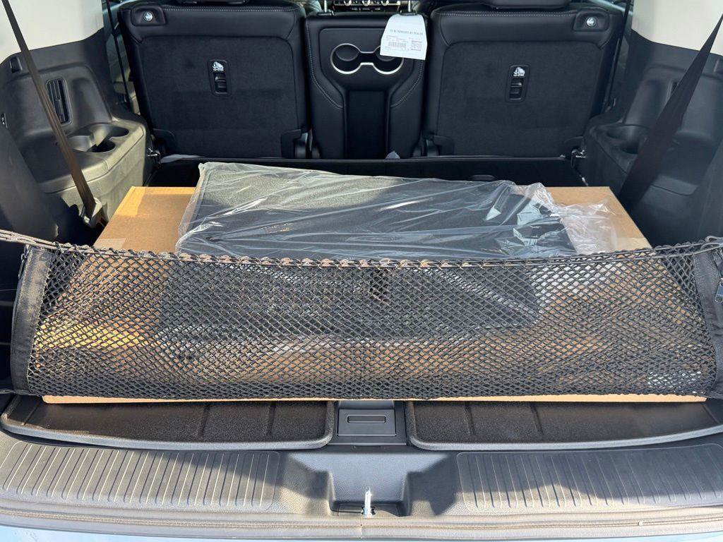 New 2026 Honda Pilot Touring image 16