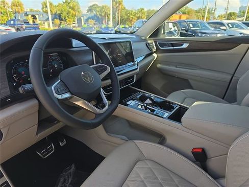 New 2026 Volkswagen Atlas SEL Premium R-Line image 21