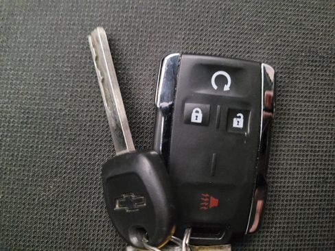 Used 2019 Chevrolet Silverado 1500 LT w/ All Star Edition RWD image 32