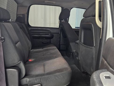 Used 2012 Chevrolet Silverado 3500 LT w/ Interior Plus Package AWD/4WD image 10